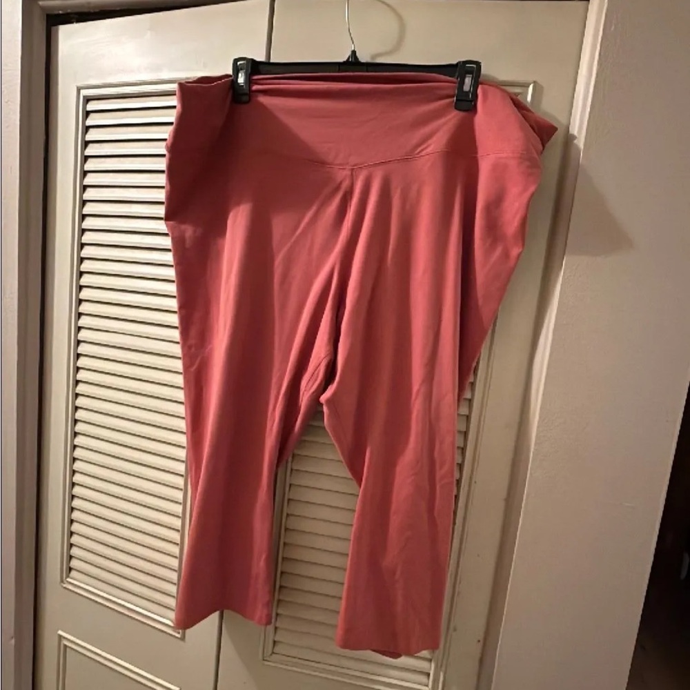 Capri Leggings
